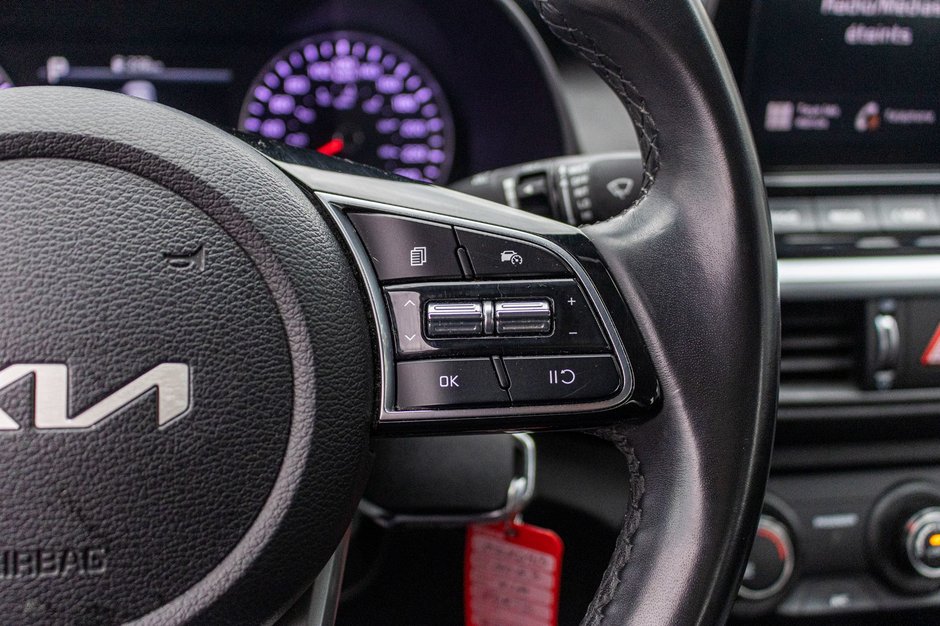 Kia Forte LX AUTOM A/C CAMERA 47584KM 2023 1 PROPRIO PAS DE RECLAMATION AU CARFAX