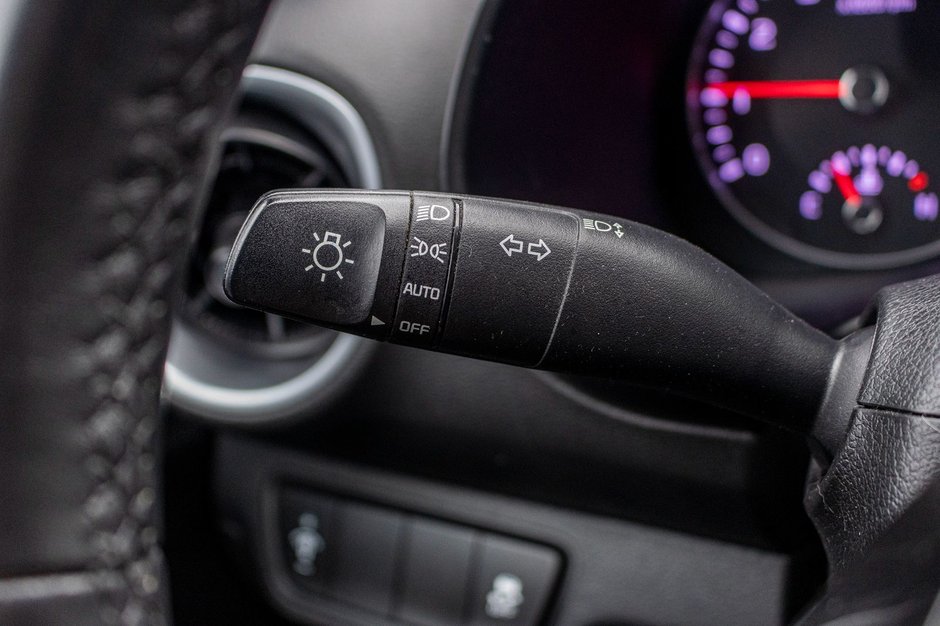 Kia Forte LX AUTOM A/C CAMERA 47584KM 2023 1 PROPRIO PAS DE RECLAMATION AU CARFAX