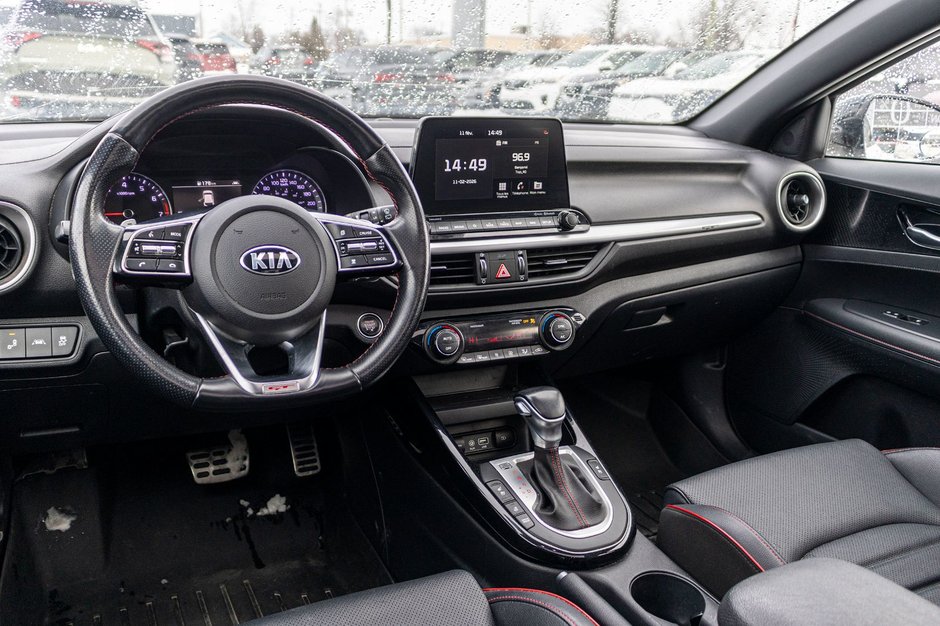 Kia Forte5 GT 1.6T LIMITED CUIR TOIT 2021 1 PROPRIO PAS DE RECLAMATION AU CARFAX