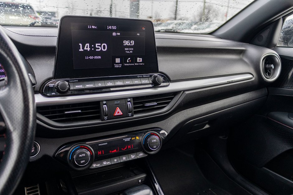 Kia Forte5 GT 1.6T LIMITED CUIR TOIT 2021 1 PROPRIO PAS DE RECLAMATION AU CARFAX