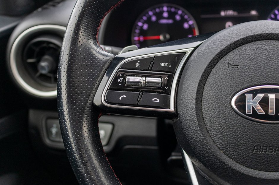 Kia Forte5 GT 1.6T LIMITED CUIR TOIT 2021 1 PROPRIO PAS DE RECLAMATION AU CARFAX