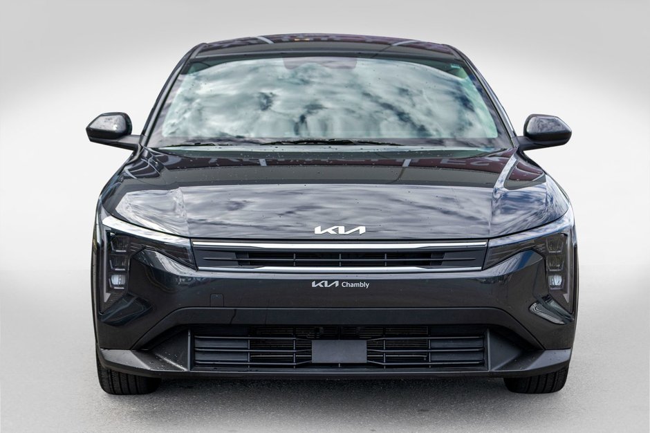 Kia K4 LX AUTOM 14068KM 2025 1 PROPRIO PAS DE RECLAMATION AU CARFAX