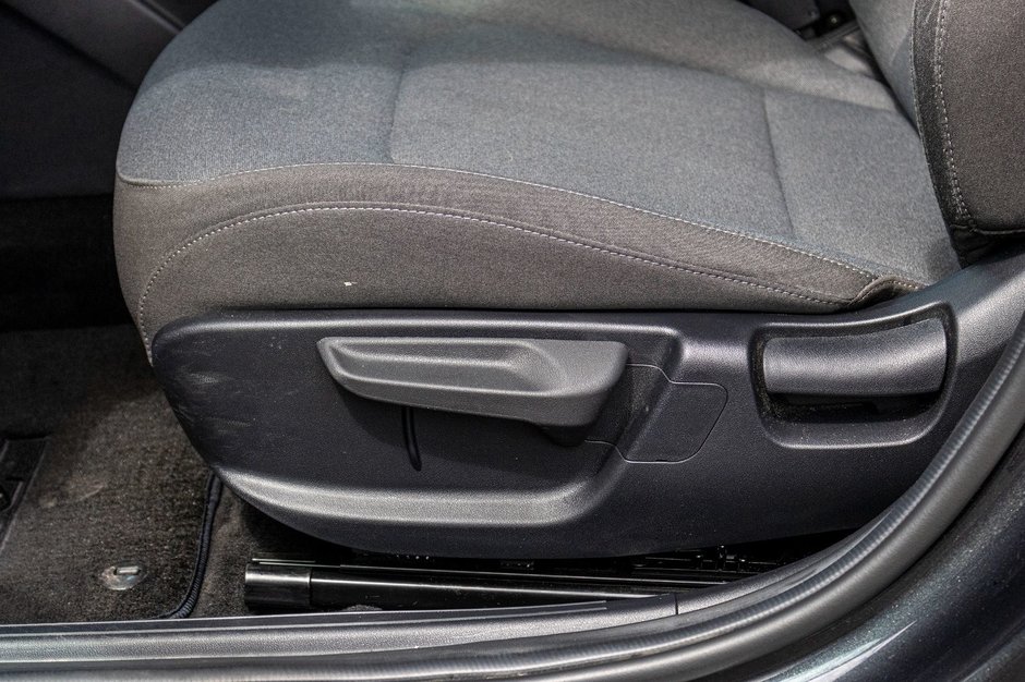 Kia K4 LX AUTOM 14068KM 2025 1 PROPRIO PAS DE RECLAMATION AU CARFAX