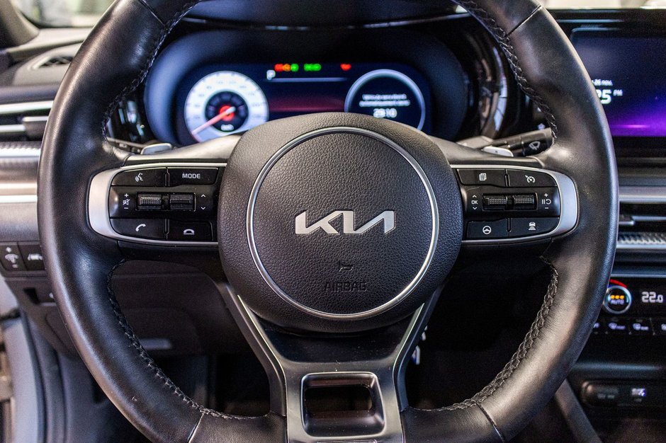 Kia K5 GT GRIS MAT CUIR ORANGE WOW 2023 1 PROPRIO