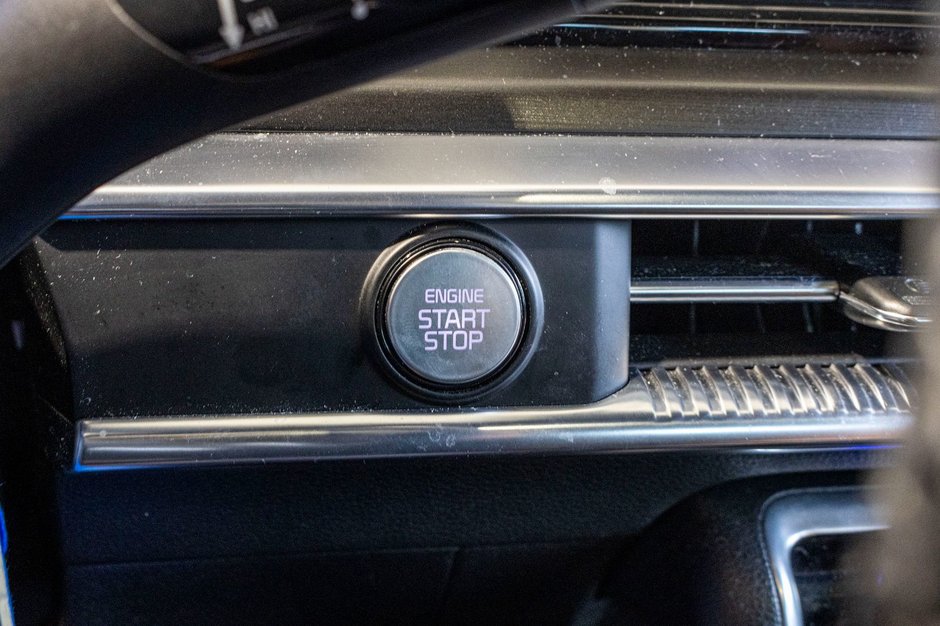 Kia K5 GT GRIS MAT CUIR ORANGE WOW 2023 1 PROPRIO