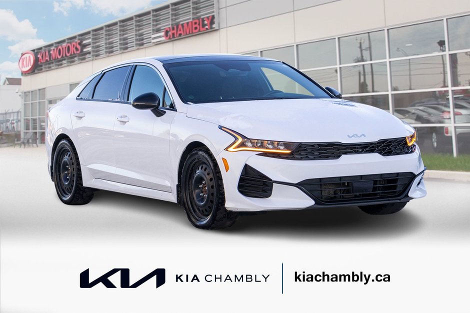 Kia K5 GT-LINE AWD 1.6T BLANC CUIR NOIR 2024 PAS DE RECLAMATION AU CARFAX