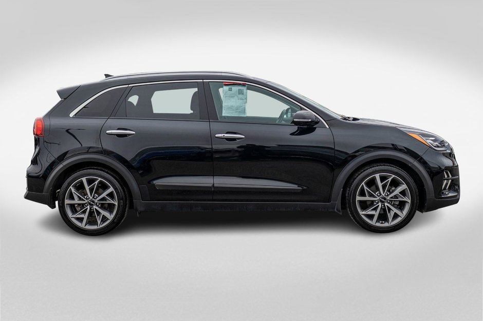 Kia Niro SX TOURING NOIR 26242KM 2022 1 PROPRIO PAS DE RECLAMATION AU CARFAX