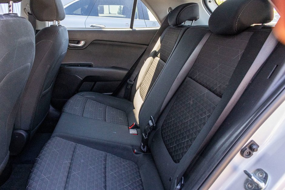 Kia Rio 5-door LX AUTOM A/C CAMERA 2022 PAS DE RECLAMATION AU CARFAX