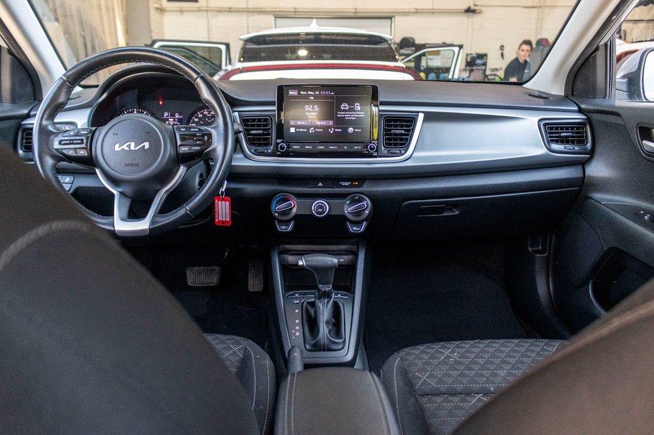 Kia Rio 5-door LX AUTOM A/C CAMERA 2022 PAS DE RECLAMATION AU CARFAX