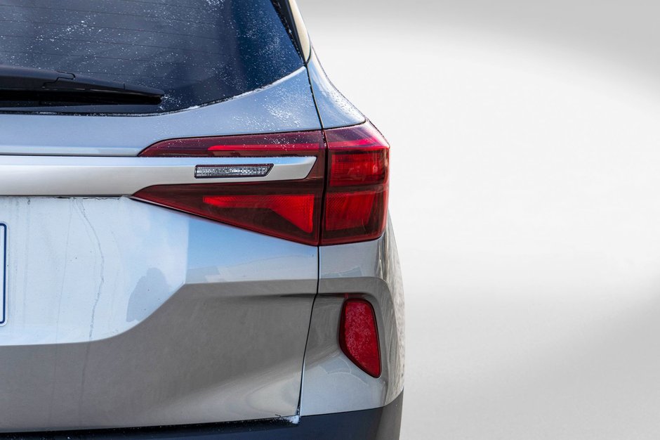 Kia Seltos LX AUTOM GRIS BAS KILO 57865KM 2021 1 PROPRIO PAS DE RECLAMATION AU CARFAX