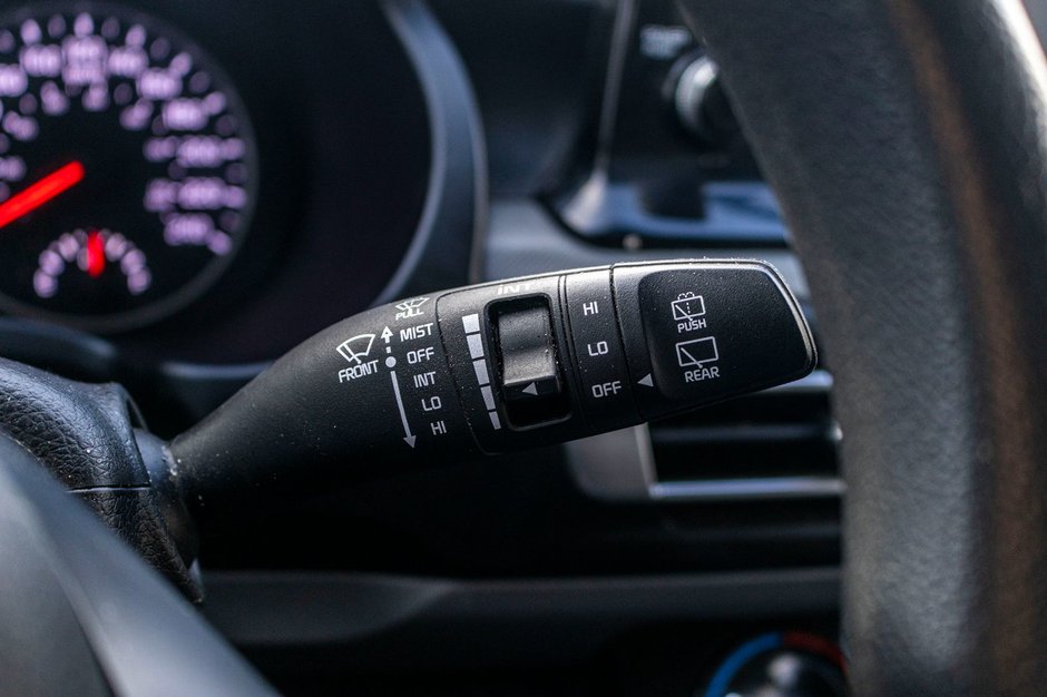 Kia Seltos LX AUTOM GRIS BAS KILO 57865KM 2021 1 PROPRIO PAS DE RECLAMATION AU CARFAX