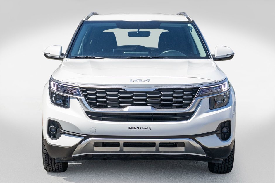 2022 Kia Seltos LX BLANC TRES BAS KILO 1 OWNER