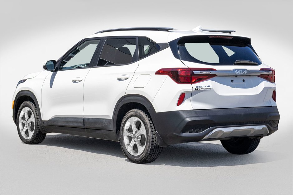 2022 Kia Seltos LX BLANC TRES BAS KILO 1 OWNER