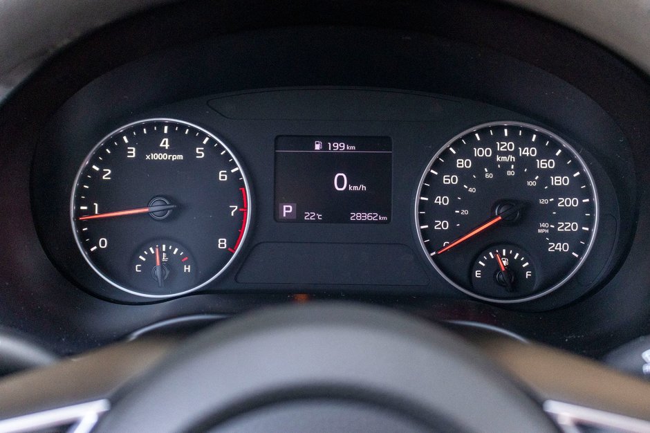 2022 Kia Seltos LX BLANC TRES BAS KILO 1 OWNER