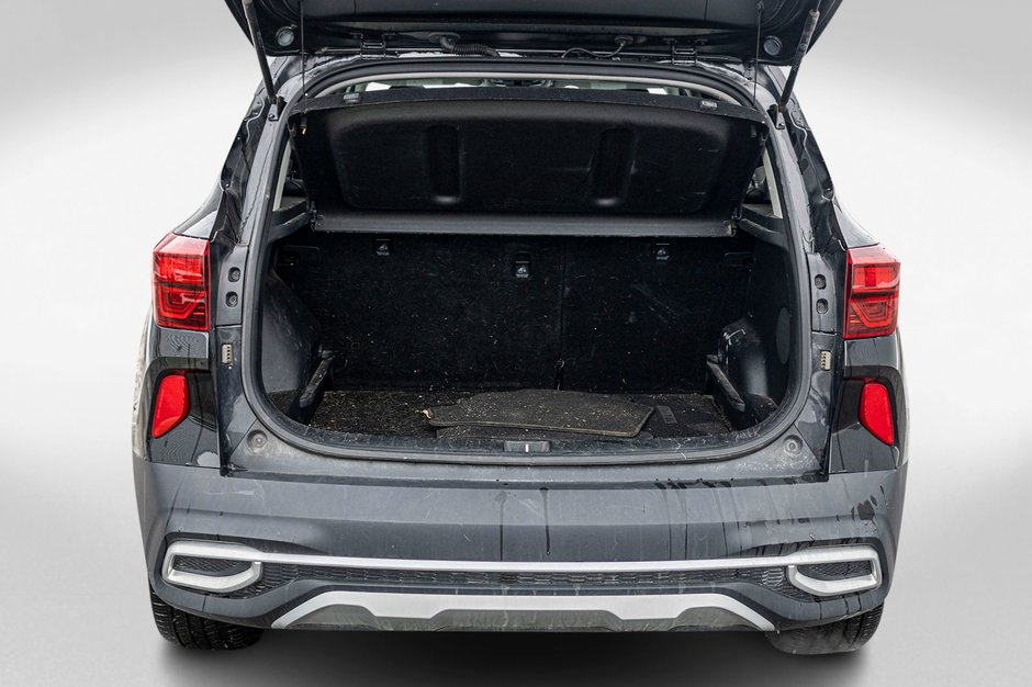 Kia Seltos SX TURBO AWD CUIR TOIT NAV 2022 1 PRORPIO PAS DE RECLAMATION AU CARFAX