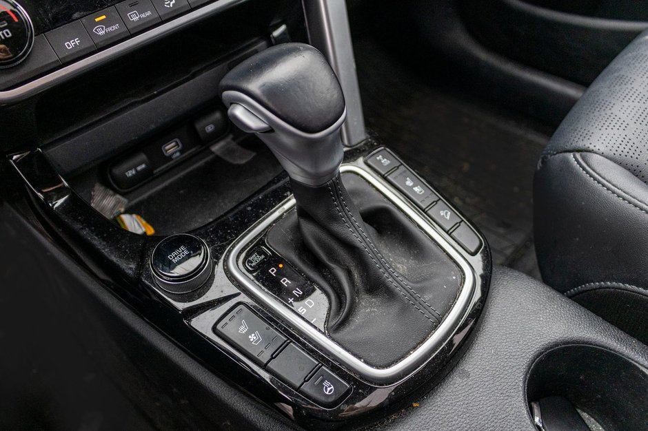 Kia Seltos SX TURBO AWD CUIR TOIT NAV 2022 1 PRORPIO PAS DE RECLAMATION AU CARFAX