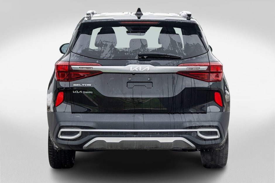 Kia Seltos SX TURBO AWD CUIR TOIT NAV 2022 1 PRORPIO PAS DE RECLAMATION AU CARFAX