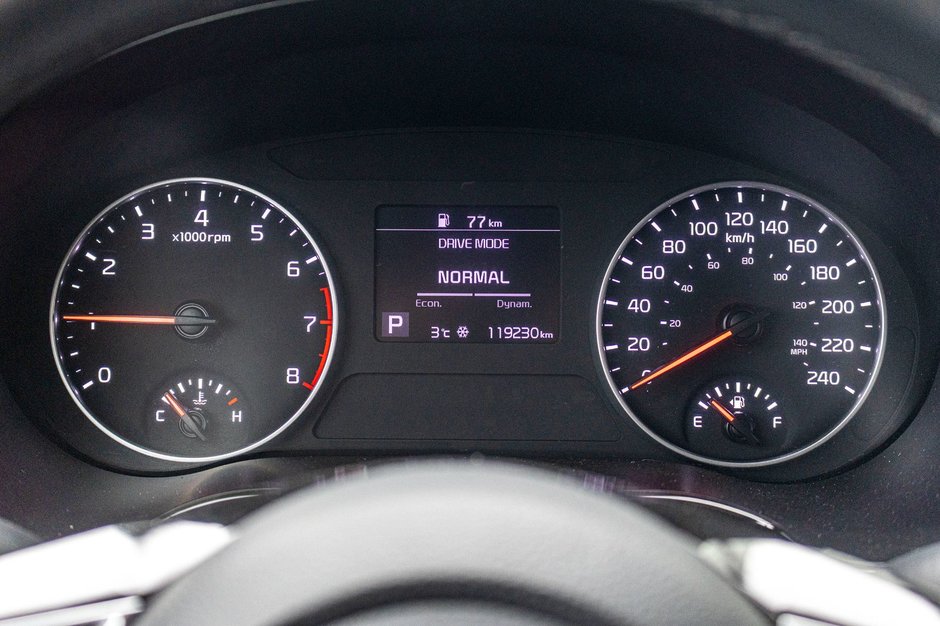 2022 Kia SELTOS EX AWD AUTO (PREM PAINT) EX AWD CUIR TOIT 1 OWNER