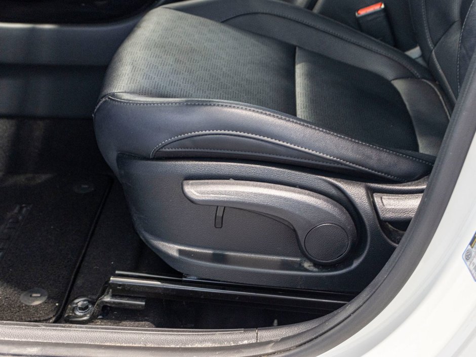 Kia Seltos EX AWD BLANC CUIR TOIT BAS KILO 2022 1 PROPRIO PAS DE RECLAMATION AU CARFAX