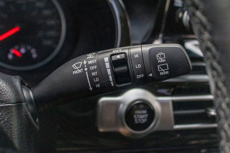 Kia Seltos EX AWD CUIR TOIT BAS KILO 2023 1 PROPRIO PAS DE RECLAMATION AU CARFAX