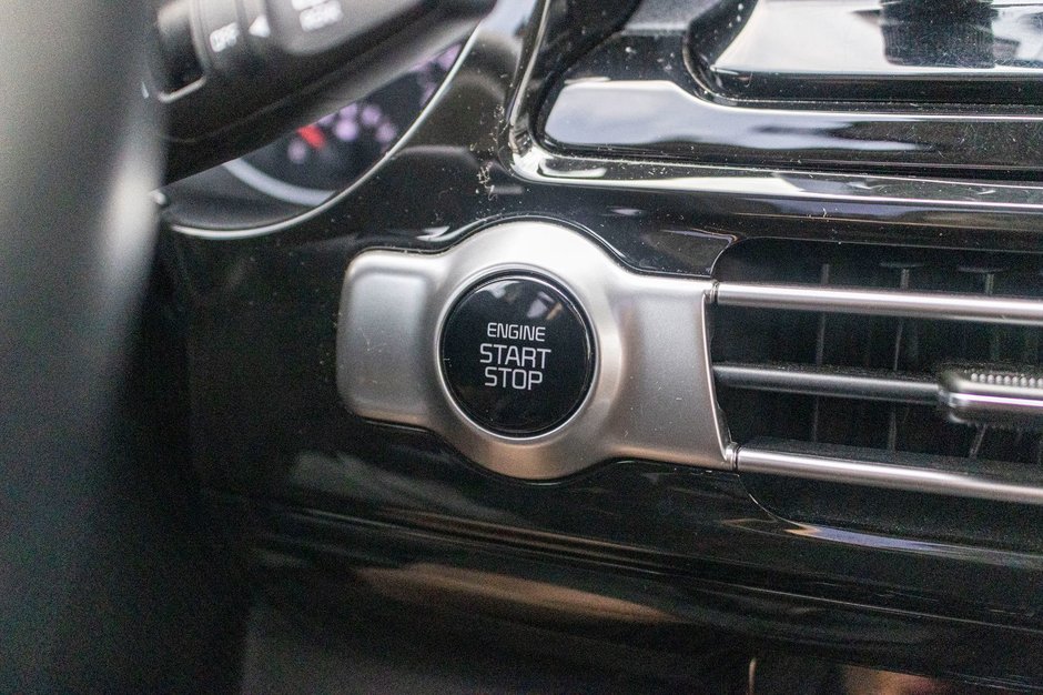 Kia Seltos EX AWD CUIR TOIT BAS KILO 2023 1 PROPRIO PAS DE RECLAMATION AU CARFAX