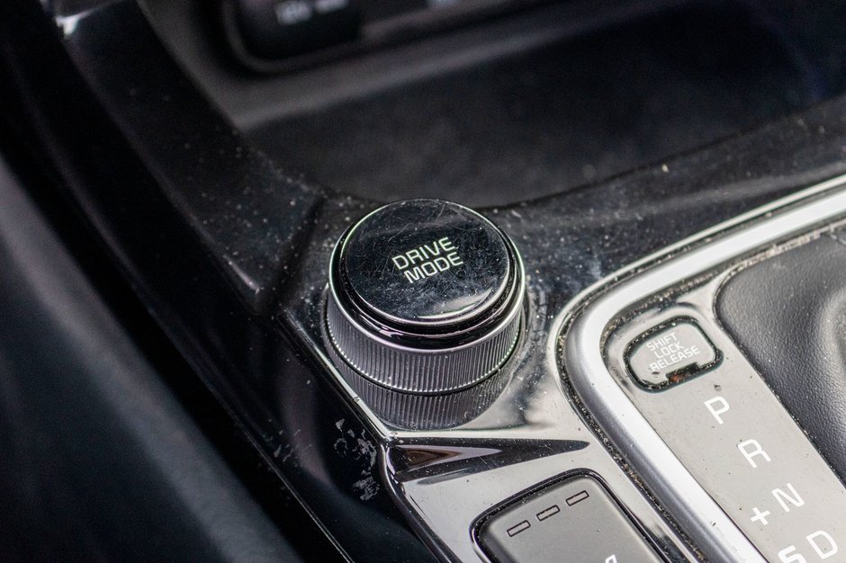 Kia Seltos EX AWD CUIR TOIT 2023 1 PROPRIO PAS DE RECLAMATION AU CARFAX