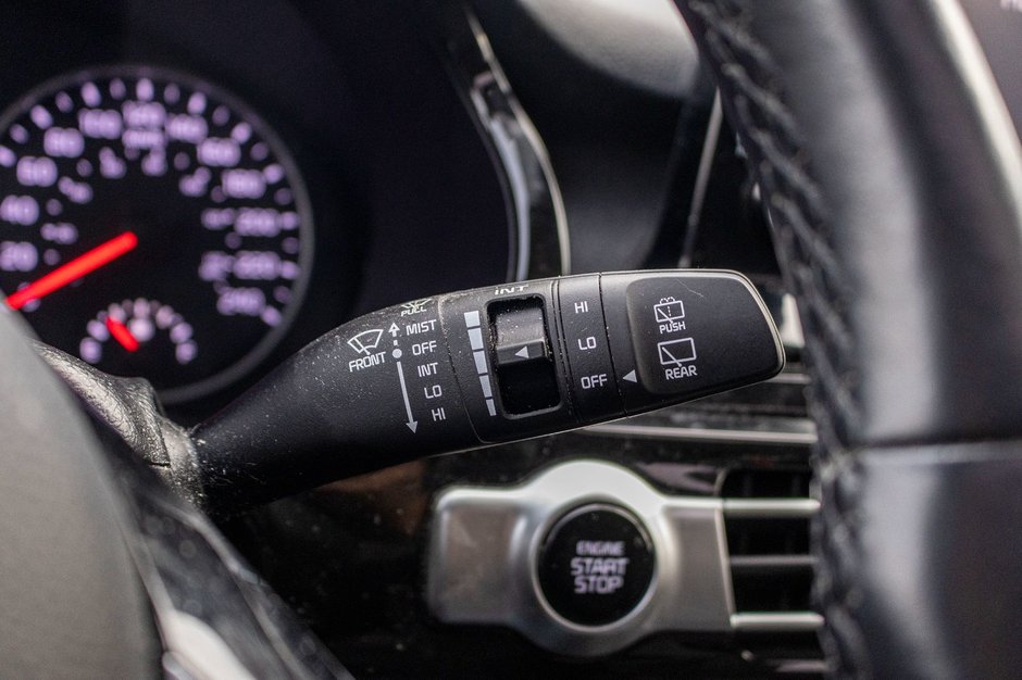 Kia Seltos EX AWD CUIR TOIT 2023 1 PROPRIO PAS DE RECLAMATION AU CARFAX