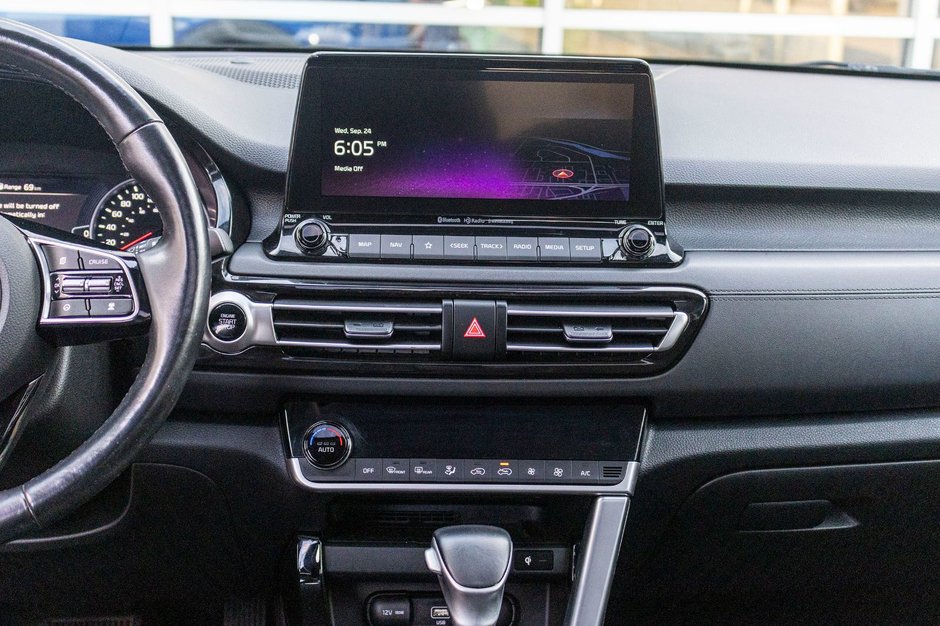 Kia Seltos EX PREMIUM AWD CUIR TOIT NAV 2023 1 PROPRIO PAS DE RECLAMATION AU CARFAX