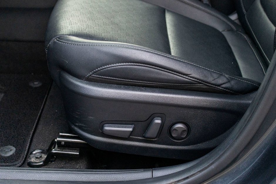 Kia Seltos EX PREMIUM AWD CUIR TOIT NAV 2023 1 PROPRIO PAS DE RECLAMATION AU CARFAX