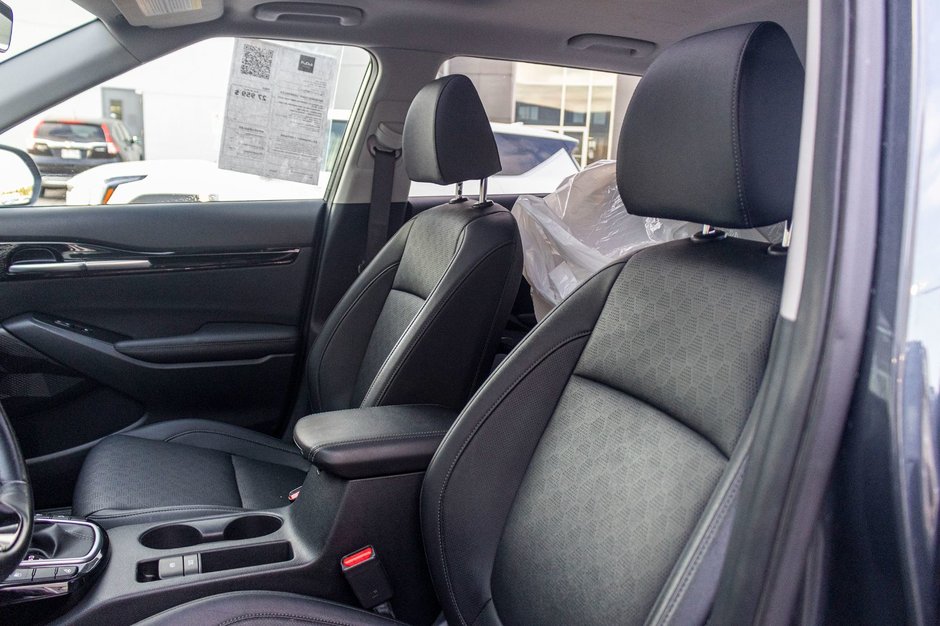 Kia Seltos EX PREMIUM AWD CUIR TOIT NAV 2023 1 PROPRIO PAS DE RECLAMATION AU CARFAX