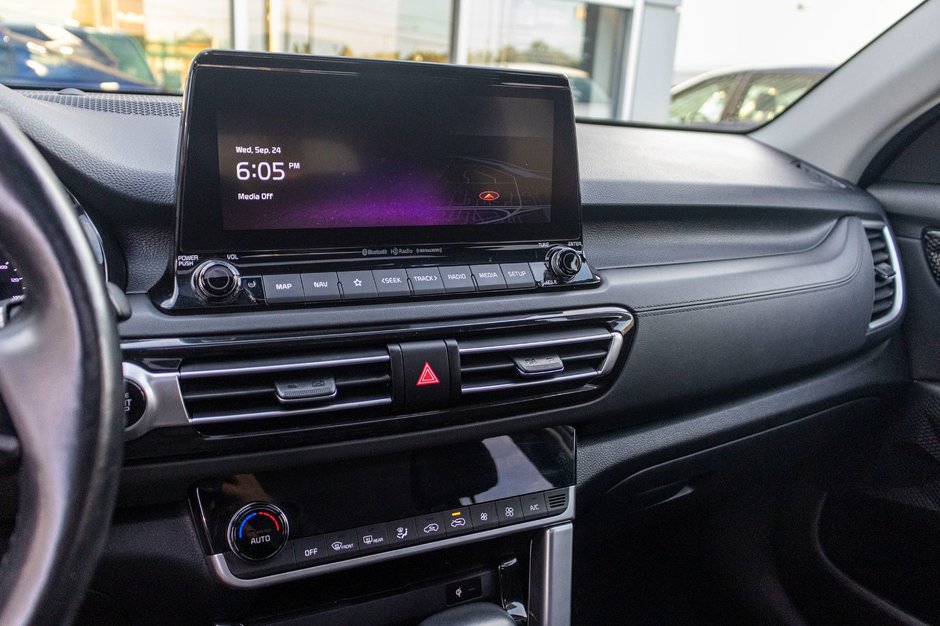 Kia Seltos EX PREMIUM AWD CUIR TOIT NAV 2023 1 PROPRIO PAS DE RECLAMATION AU CARFAX