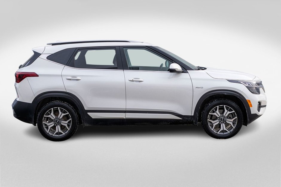 Kia Seltos EX PREMIUM AWD BLANC CUIR TOIT 2023 1 PROPRIO