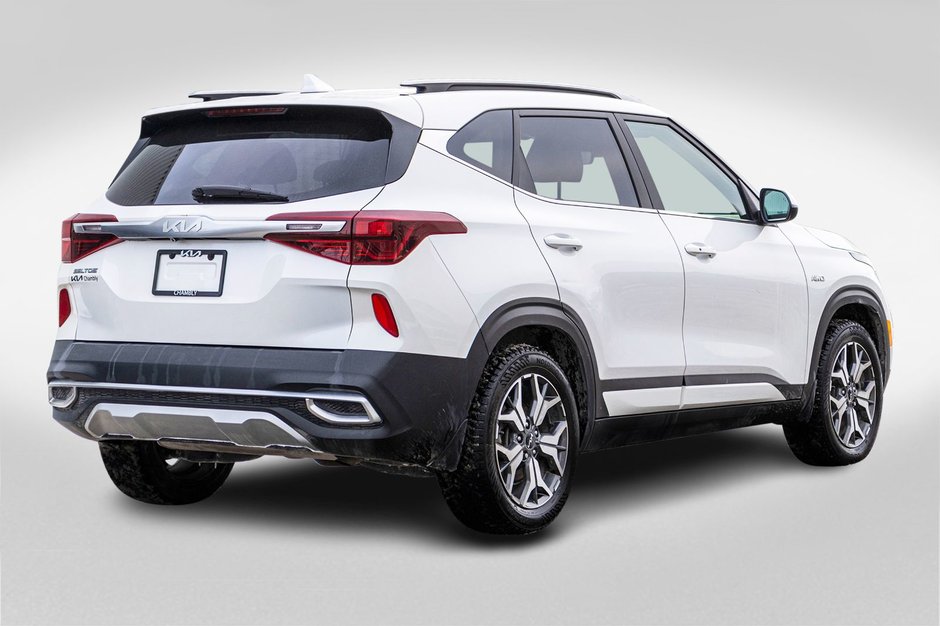 Kia Seltos EX PREMIUM AWD BLANC CUIR TOIT 2023 1 PROPRIO