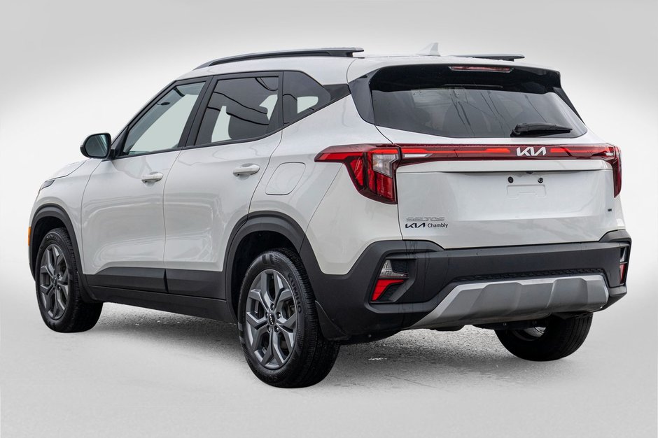 Kia Seltos LX AWD BLANC BAS KILO 2024 1 PROPRIO PAS DE RECLAMATION AU CARFAX