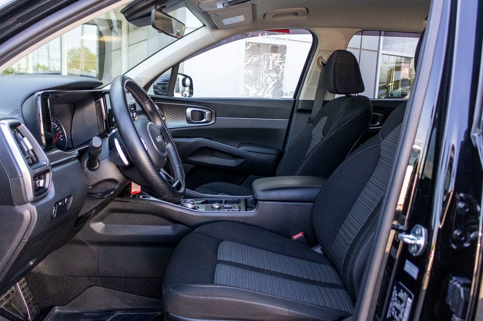 Kia Sorento Hybrid LX AWD HYBRID NOIR RARE 2022 PAS DE RECLAMTION AU CARFAX