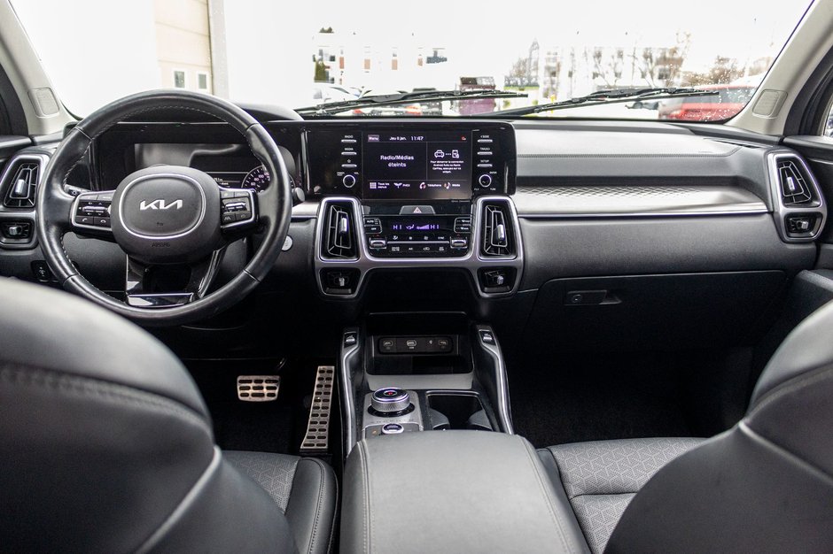 2022 Kia SORENTO PHEV EX 1.6T AWD AUTO (PREM PAINT) EX AWD CUIR BAS KILO 1 OWNER