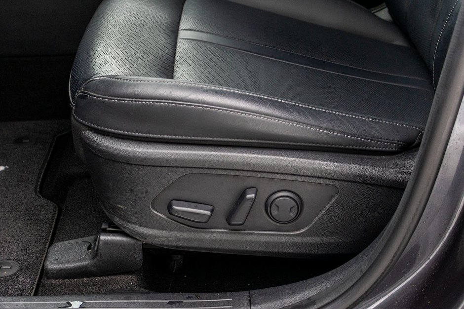 2022 Kia SORENTO PHEV EX 1.6T AWD AUTO (PREM PAINT) EX AWD CUIR BAS KILO 1 OWNER