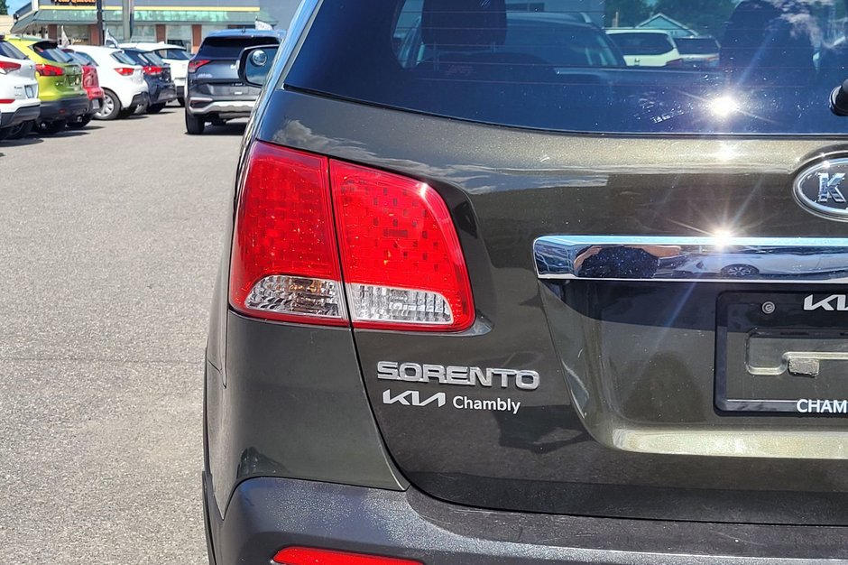 Kia Sorento LX V6 AWD 2012 AWD A BAS PRIX