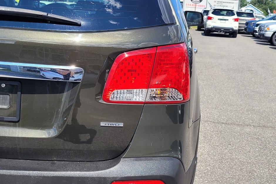 Kia Sorento LX V6 AWD 2012 AWD A BAS PRIX
