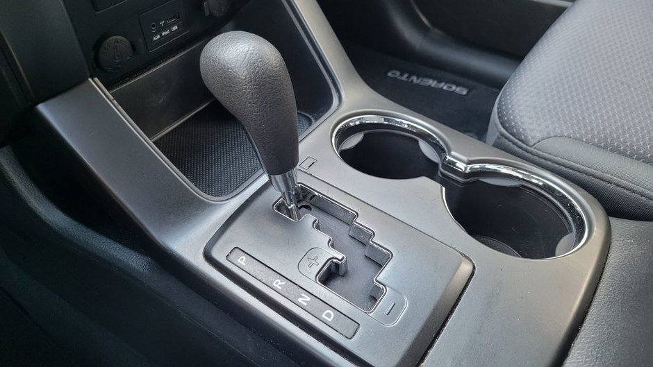 Kia Sorento LX V6 AWD 2012 AWD A BAS PRIX