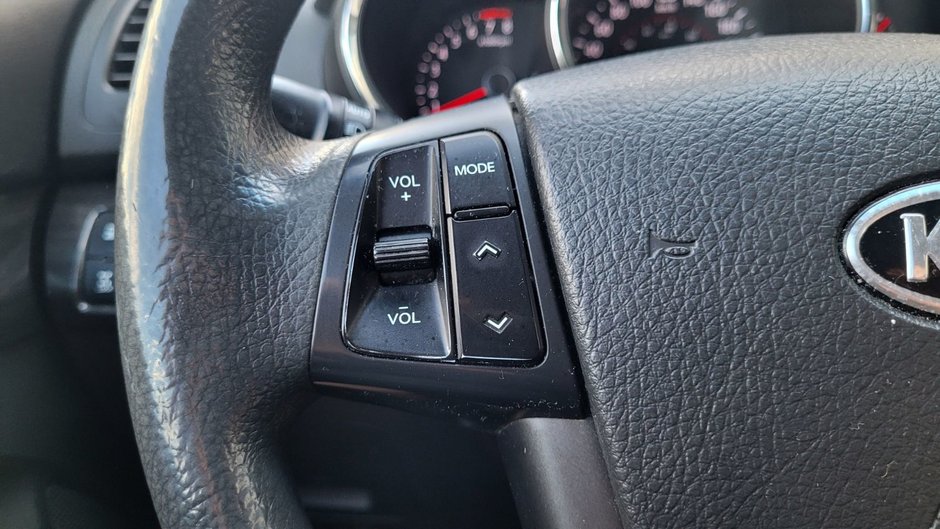 Kia Sorento LX V6 AWD 2012 AWD A BAS PRIX