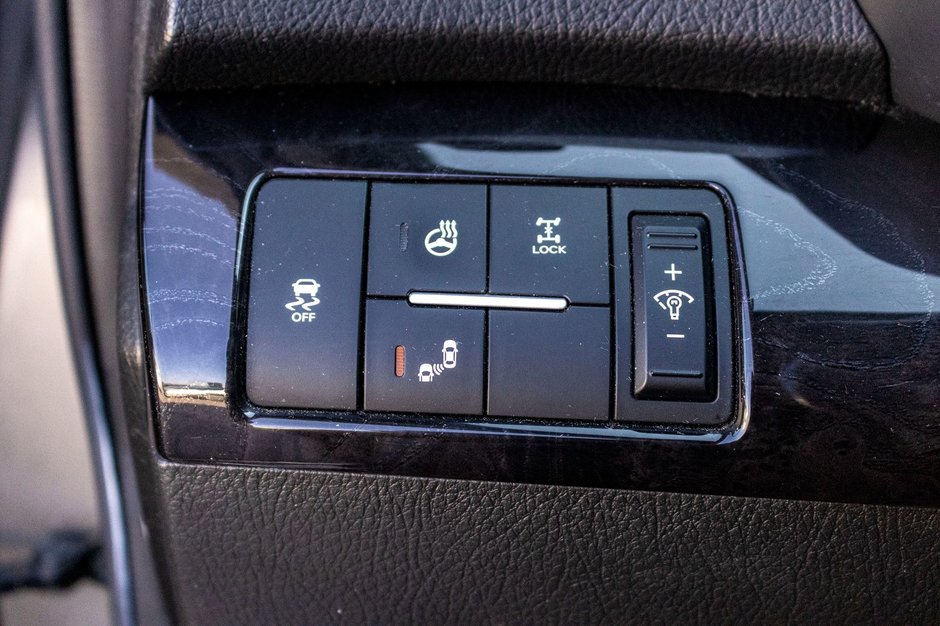 Kia Sorento SX V6 AWD CUIR TOIT NAVI 2015 7 PASSAGERS