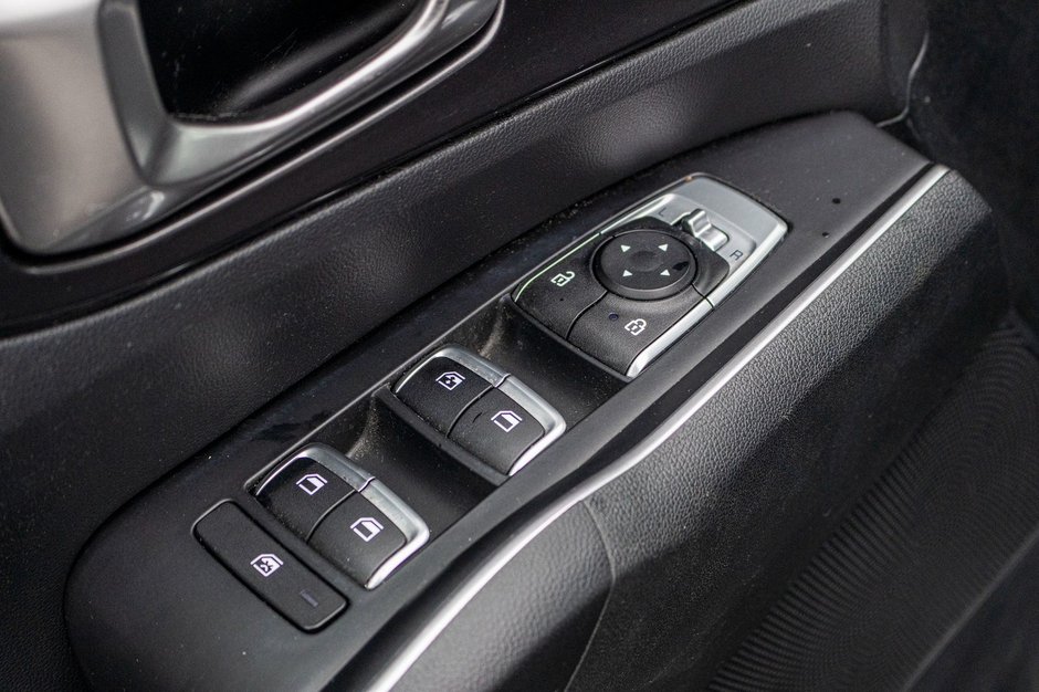 2022 Kia SORENTO LX 2.5L AWD (PREM PAINT) LX PREMIUM AWD 7 PASSAGERS 1 OWNER NO CARFAX CLAIM