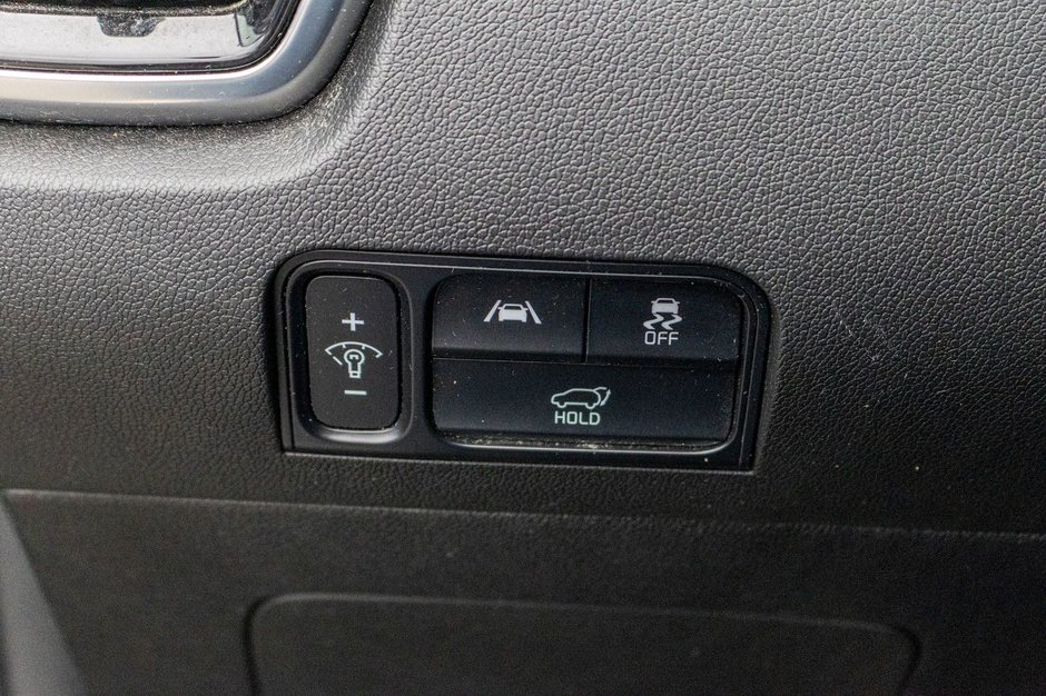 2023 Kia Sorento SX AWD 6 PASSAGERS NEW WINDSHIELD