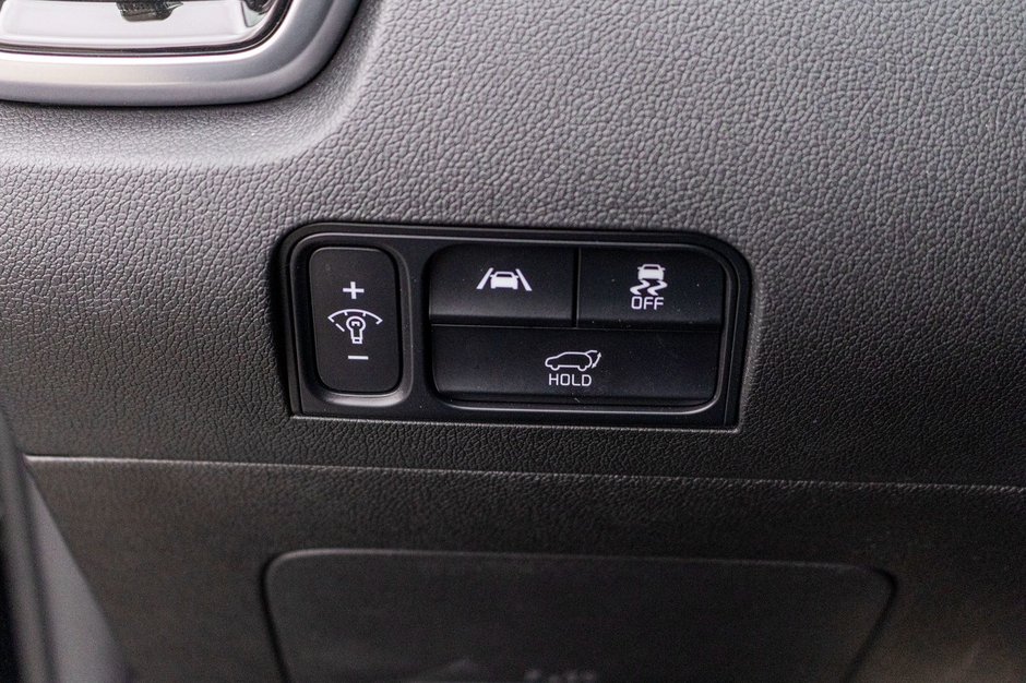 Kia Sorento SX AWD 6 PASS CUIR TOIT NAV 2023 1 PROPRIO PAS DE RECLAMATION AU CARFAX