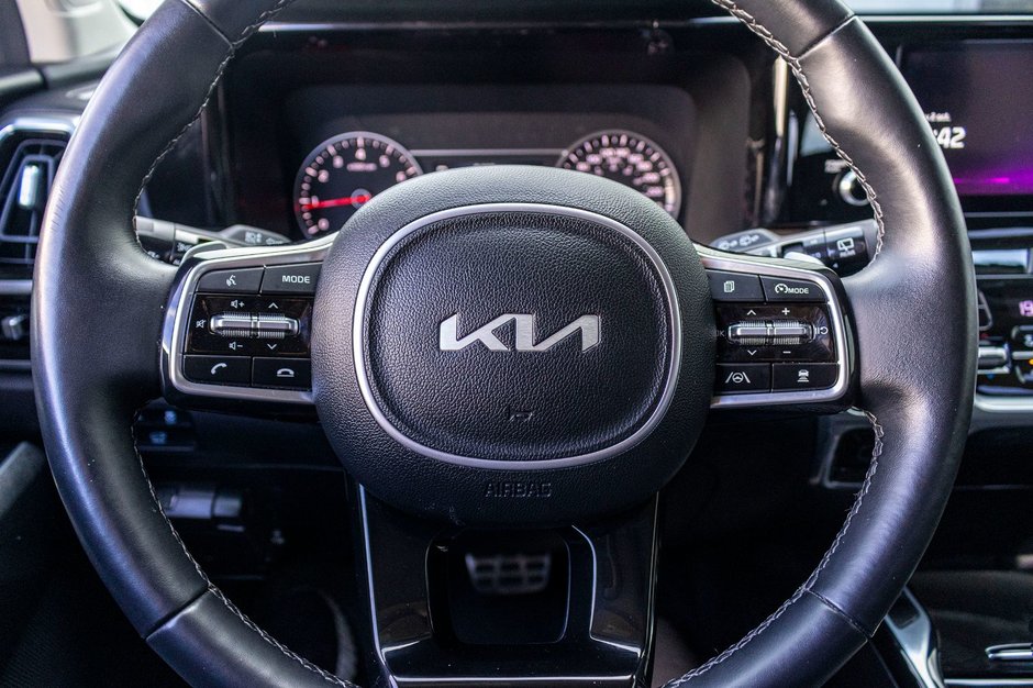 Kia Sorento EX+ AWD CUIR TOIT NAV BAS KILO 2023 1 PROPRIO PAS DE RECLAMATIOM AU CARFAX