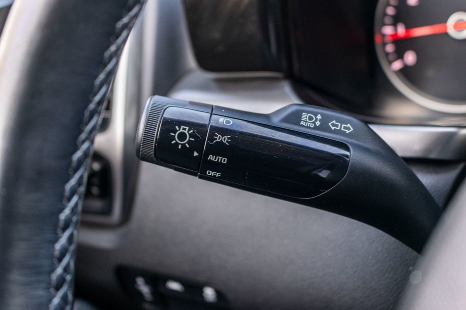 Kia Sorento X-LINE AWD NOIR BAS KILO 2023 1 PROPRIO PAS DE RECLAMATION AU CARFAX