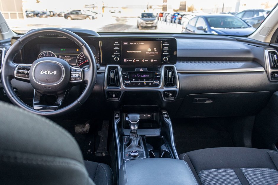 Kia Sorento X-LINE AWD NOIR BAS KILO 2023 1 PROPRIO PAS DE RECLAMATION AU CARFAX