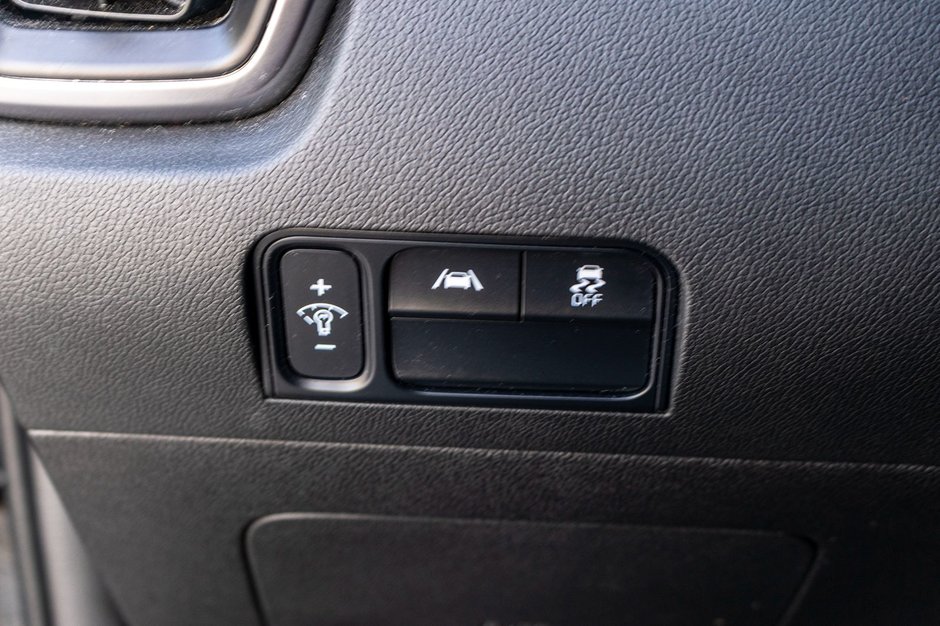 Kia Sorento X-LINE AWD NOIR BAS KILO 2023 1 PROPRIO PAS DE RECLAMATION AU CARFAX