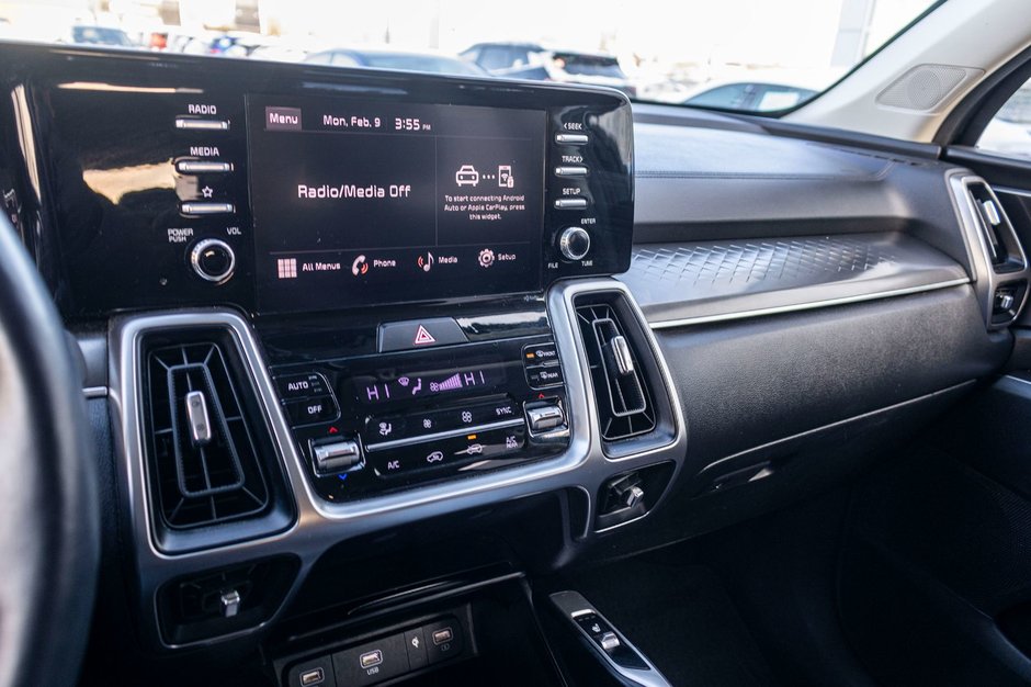 Kia Sorento X-LINE AWD NOIR BAS KILO 2023 1 PROPRIO PAS DE RECLAMATION AU CARFAX